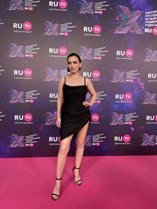 UHplTpvp1Qg.thumb.jpg.6f1546ad4099553277e4c884289fa236.jpg