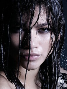Zendaya-Hunger-Magazine-2015-Cover-Photoshoot03.jpg