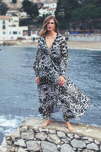 beach-leopard-jewel-detail-drama-maxi-dress.jpeg