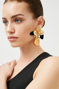black-gold-plated-flower-statement-earrings.jpeg