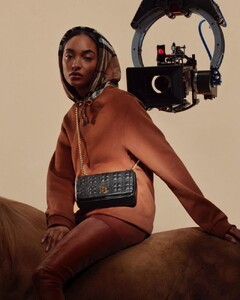 burberry_277475743_653897039039613_3065463514752291457_n4ca93232eb8138654c47ce7d6bdfbaea_thumb.jpg
