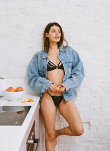 emily_ashcroft_LINGERIE_1.jpg