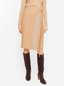 ines_0187021022_camel_grey_056.jpg