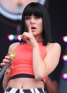 jessie-j.jpg