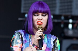 jessie-j_c7kh7755xcq.jpg