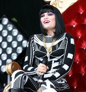 jessie-j_vfbqphkwykg.jpg