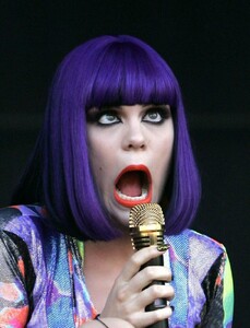 jessie-j_wh5arhzjpup.jpg