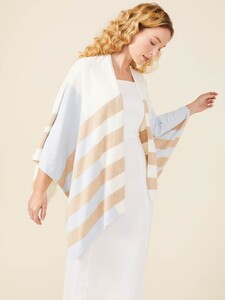 larissa_0187785399_off_white_oatmeal_colorblock_27.jpg