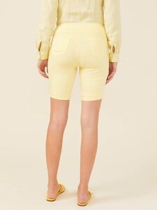 masie_0144471022_pale_yellow_solid_50.jpg