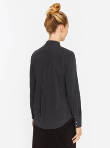 miris_0184211022_solid_black_008.jpg