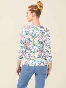signature_tee_0003615392_white_multi_gardenside_013.jpg