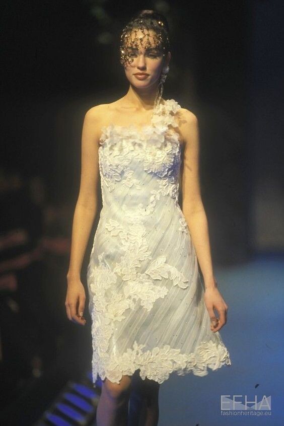 Christian Lacroix PE 1997. Photo Etienne Tordoir. (5).jpg