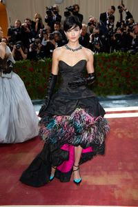 [48a2688d0caa4e48abd841eaa157b8d9] Met Gala Celebrating (In America - An Anthology of Fashion) - New-York.png