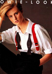 1489976479_ELLEFrance24thOctober1983LeDavidBowie-LookDenisBoussard1.thumb.jpg.4dc874ca422453d46ed2394a0e119b9b.jpg