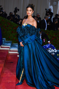 [5b214a87939f48a3baa7e3e9cb4b253f] NY - 2022 Metropolitan Museum of Art Costume Institute Gala.png