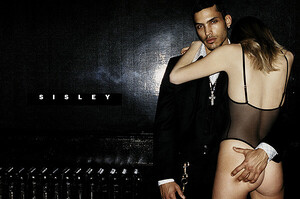 2137266868_sisleybyterryrichardsonfw20022003(17).thumb.jpg.da06bbfef2bb37b18d9b8f3dbfa33f5e.jpg