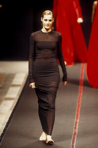 233621997_CherMichelKlein1993WomenRTW75.thumb.jpg.6761e5974ec94eddd07b108b4a4dd143.jpg