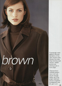 32-FASHIONGUIDEDEWint1998-m.DanielaUrzi-ph_Unk.thumb.jpg.3198892f78fbce0fd53fc3e6ae139cad.jpg