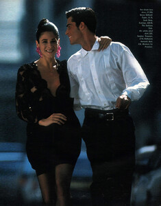 35-COSMOPOLITANUKdec88-m.HelleGrimmerLauraSantoni-ph.TimBret-Day.thumb.jpg.32b785210c30a219367eb8be509bde66.jpg