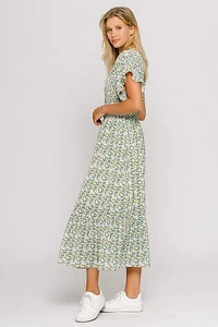 3562-fd41310-floral-print-elastic-smocked-maxi-dress-wholesale-fashion-clothing-dbf8bf967df572b979f4f7106e3e5375.jpg