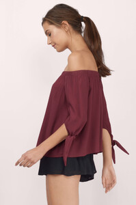 wine-zoya-off-shoulder-top (2).jpg