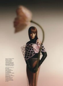 Vogue Italia N.860 - Maggio 2022-page-009.jpg