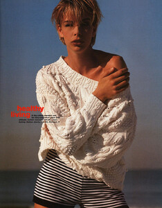 55-COSMOPOLITANUKmar92-m.SophiaGothUnkMichaelaBercu-ph.DavidWoolley.thumb.jpg.96c3bb331d38374eb5830cc78d383126.jpg