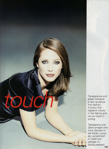 70-FASHIONGUIDEDEWint1998-m.ChristyTurlington-ph_Unk.thumb.jpg.b6ea428d4e956052173ad9aa7a06a961.jpg