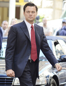 740full-leonardo-dicaprio-40.thumb.jpg.693bce439d419a2293638feff11d08b3.jpg