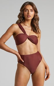 Azul_Twist_Front_One_Shoulder_Bikini_in_Chocolate_5.jpg