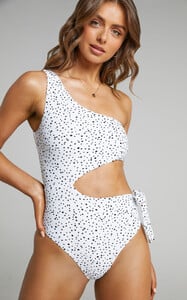 Bimini_One_Shoulder_Swimsuit_with_Waist_Cut_Out_in_Cream_Spot_2.jpg