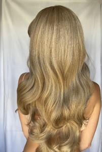 Facetune_29-04-2022-19-04-08_1024x1024@2x-x.jpg