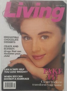 LivingUK0589cover.thumb.jpg.978085845a166cb9082458c213a7f3e5.jpg