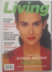 LivingUK0789cover.thumb.jpg.50e5addaeef551a137136180ab84406a.jpg