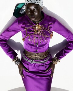 VOGUE_ITALIA-6-409_v2_web.jpg