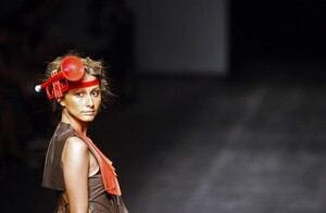barcelona_fashion_week_nerea_lurgain05.thumb.jpg.47c133d56cede7aab79b717a813730e4.jpg