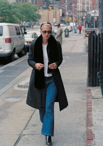 estilo-carolyn-bessette-1643214698.jpg