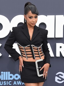 liza-koshy-at-2022-billboard-music-awards-in-las-vegas-05-15-2022-6.jpg