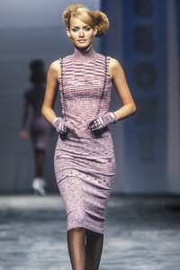 missoni-fw-95-6.thumb.jpg.b6832f64909e7c9cdea933659470de6c.jpg