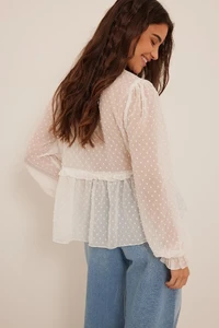 na-kd_flounce_dobby_blouse_1100-005970-0001_0076.jpg