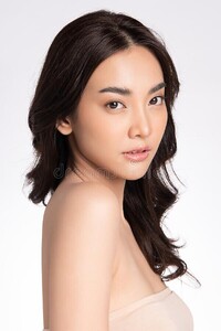 side-view-beauty-woman-face-portrait-beautiful-young-asian-clean-fresh-healthy-skin-facial-treatment-cosmetology-spa-190327092.jpg