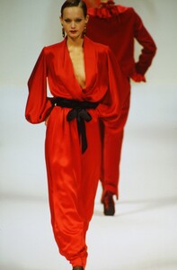 ysl-fw-93-3.thumb.jpg.b7d7a6445e6e93896a03e6cdcc8bb376.jpg