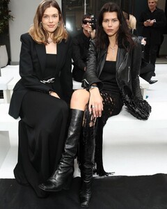 1080full-victoria-lee-4.thumb.jpg.8b084fac16f6d8e1e887e56b5290ab6e.jpg