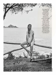 Elle Italia N.24-25 - 09 Luglio 2022-23.jpg