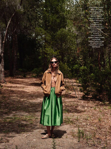 Elle Italia N.24-25 - 09 Luglio 2022-21.jpg