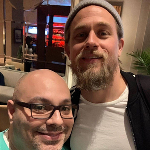 1319343879_Screenshot2022-06-28at12-35-58Charleshunnam(@hunnam1318)Instagram-Fotosund-Videos.thumb.png.b7bcb72afd6969f046ad49caa71226c6.png