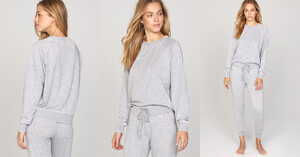 1441538652_CarolineKelley-AmuseSociety2018WeekendLoverPull-OverGray.thumb.jpg.3594d17e1e10589abbde56ddbc2376c8.jpg
