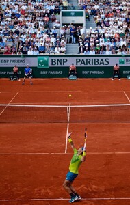 1762614393_frenchopen2022rafaelnadalphotosfromhis3rdroundmatchat2022frenchopen17.thumb.jpg.204817c691c08169749a7032ef8bf2df.jpg