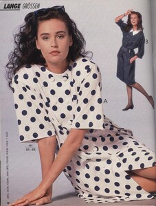 183719851_BurdaSpecial1988(37).thumb.jpg.bb928c22c933c801503a6c0e5bca07c8.jpg