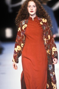 2080664289_Kenzo1994WomenRTW74.thumb.jpg.f945e63ea6d006580d0323e370684296.jpg